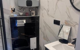 Apartament 200m od starówki